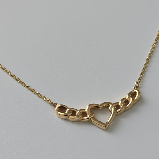 Chained heart Necklace