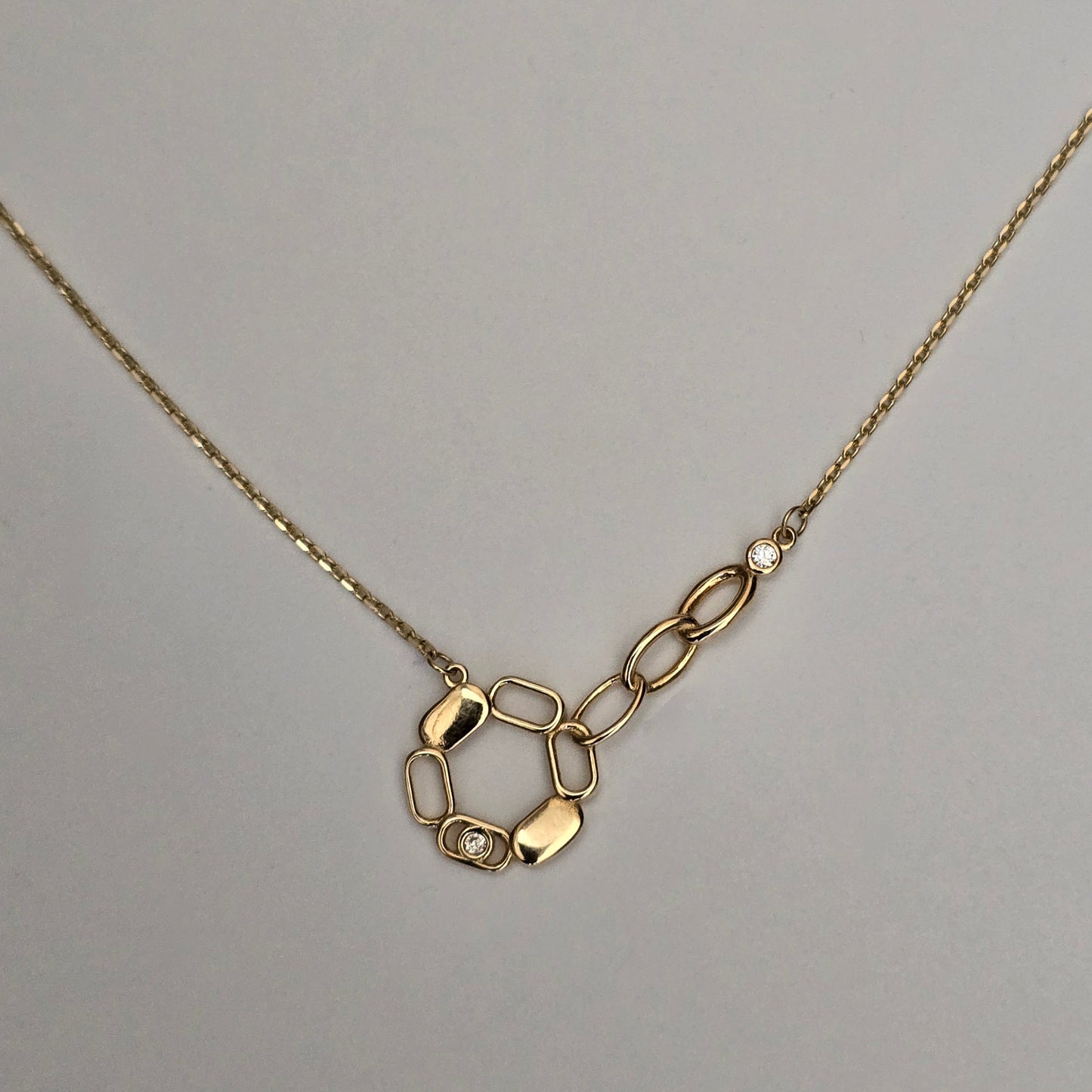 Halo link Necklace