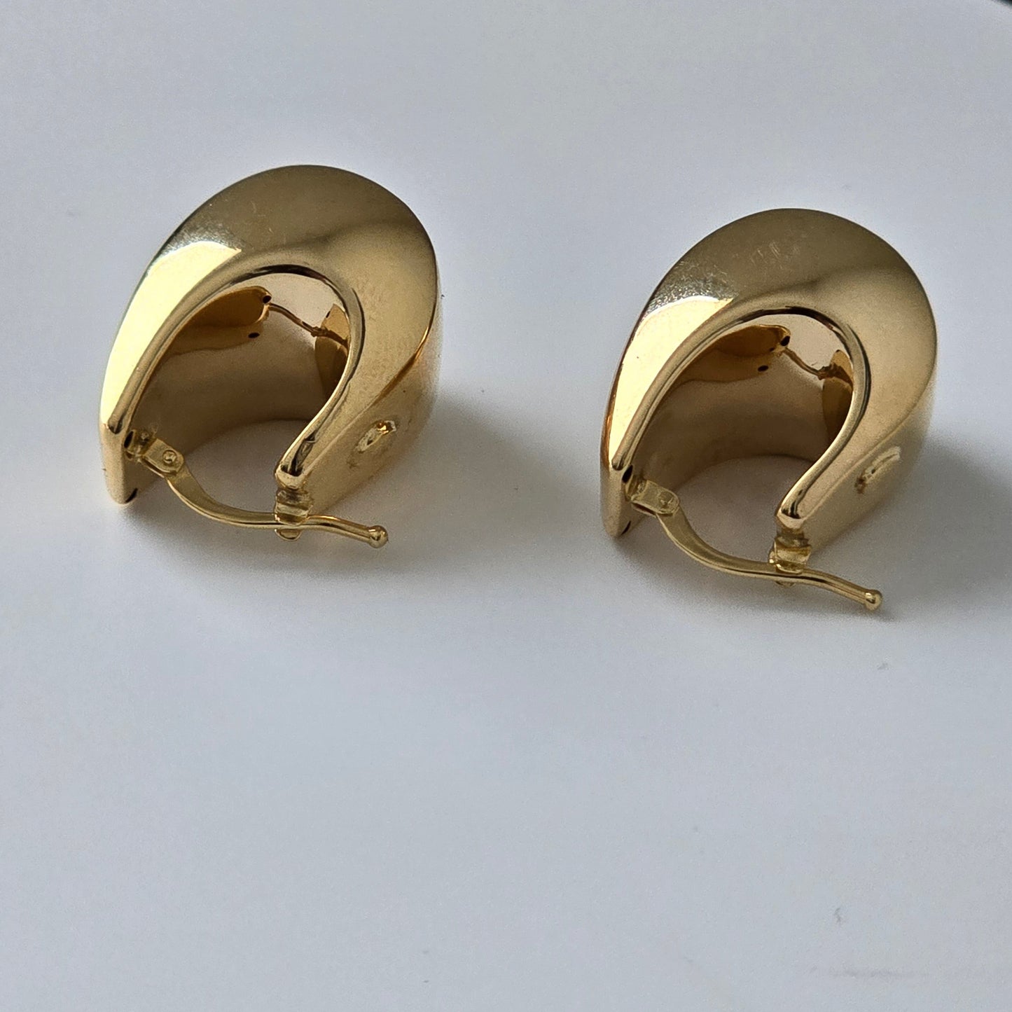 Structural Hoops
