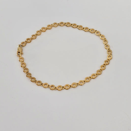 Open circle link bracelet