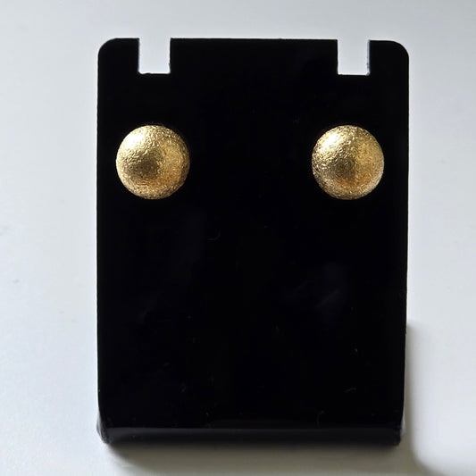 Textured ball stud
