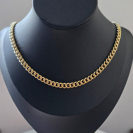 Cuban link necklace