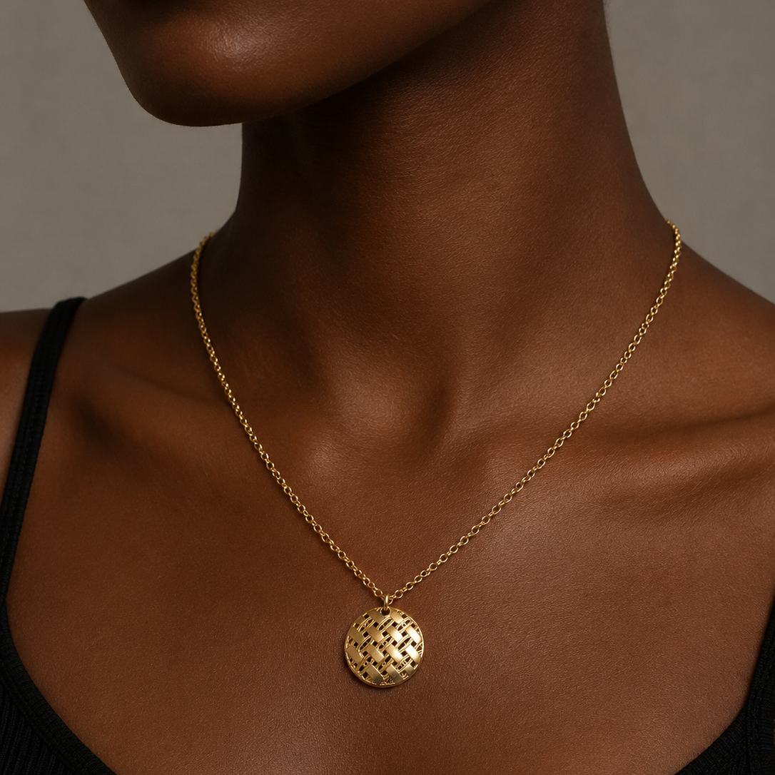Disc Lattice Necklace