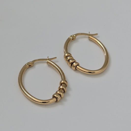 Triple bead hoop