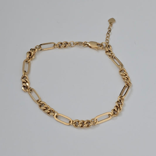 Clip link bracelet