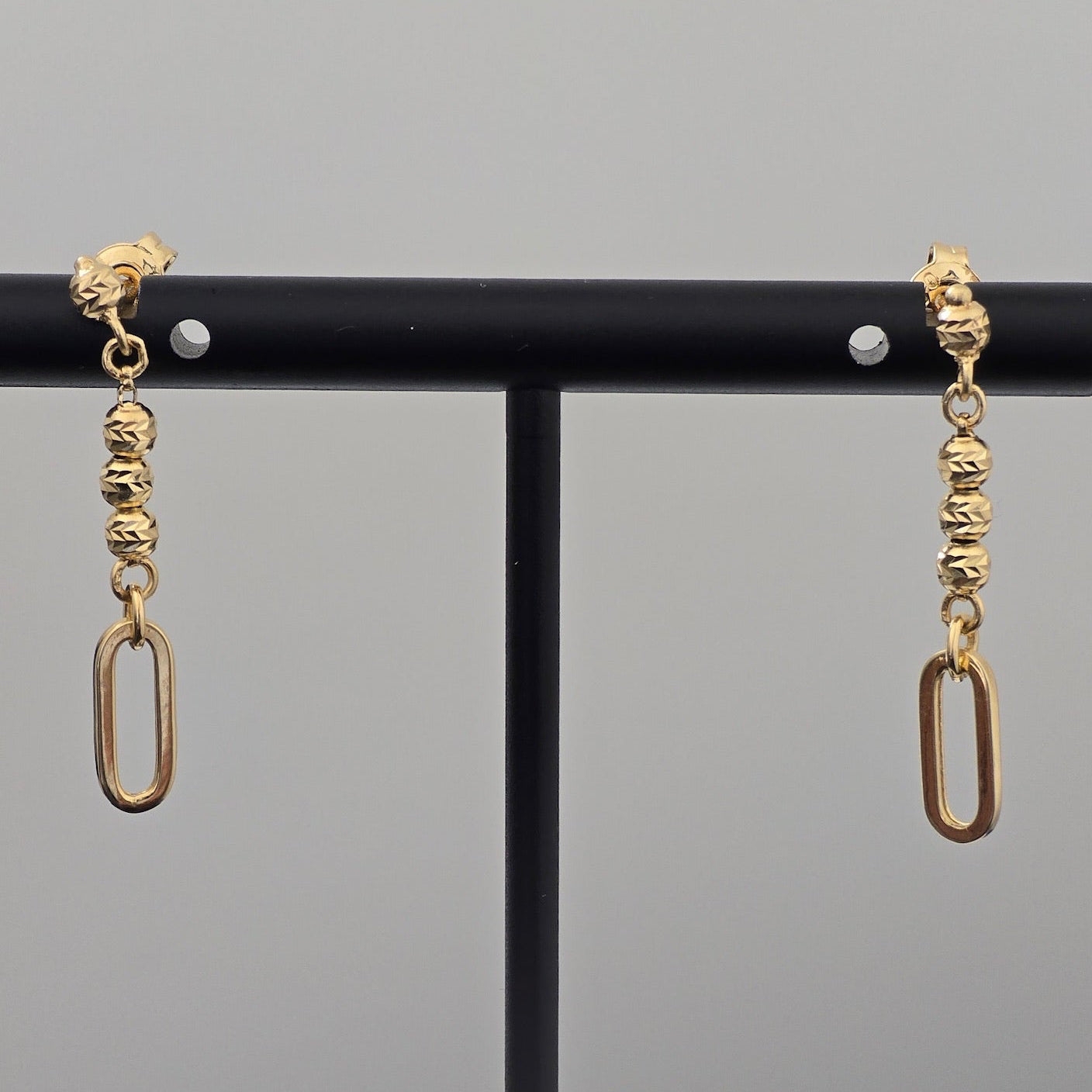 Clip dangle earrings