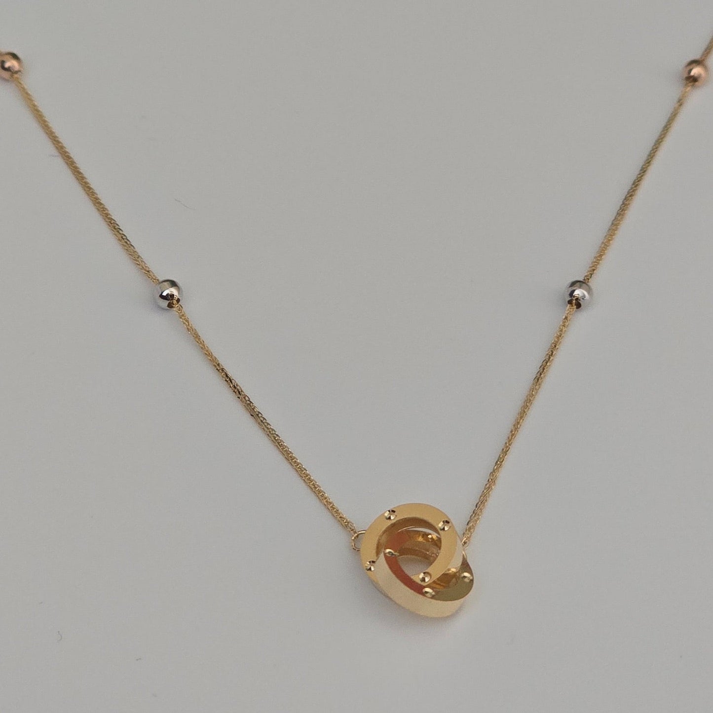 Inspired Loop necklace