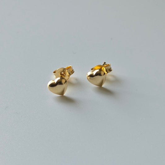 Heart stud