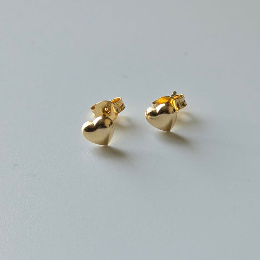 Heart stud